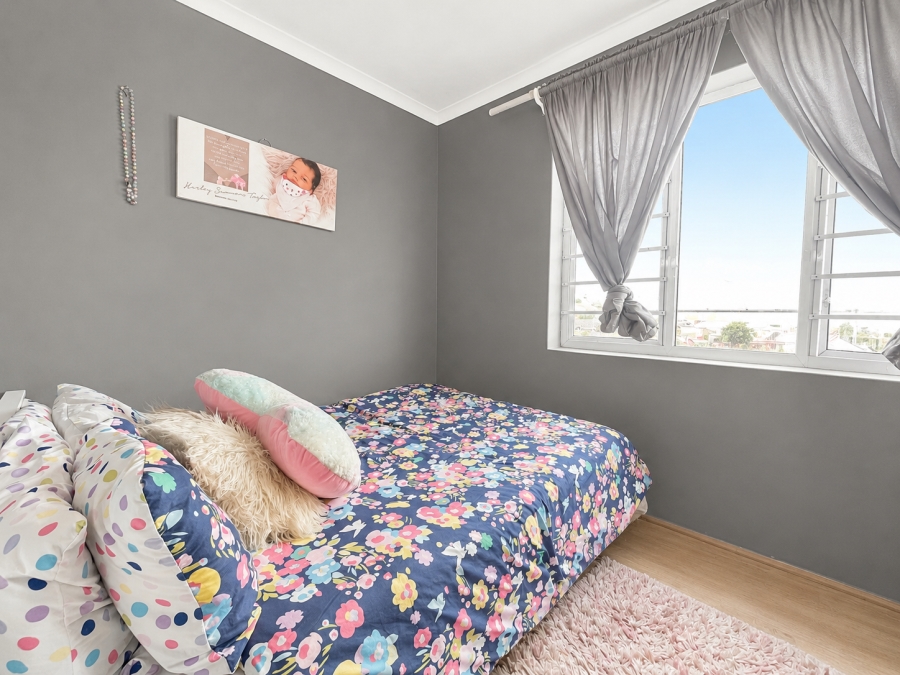 2 Bedroom Property for Sale in Heathfield Western Cape